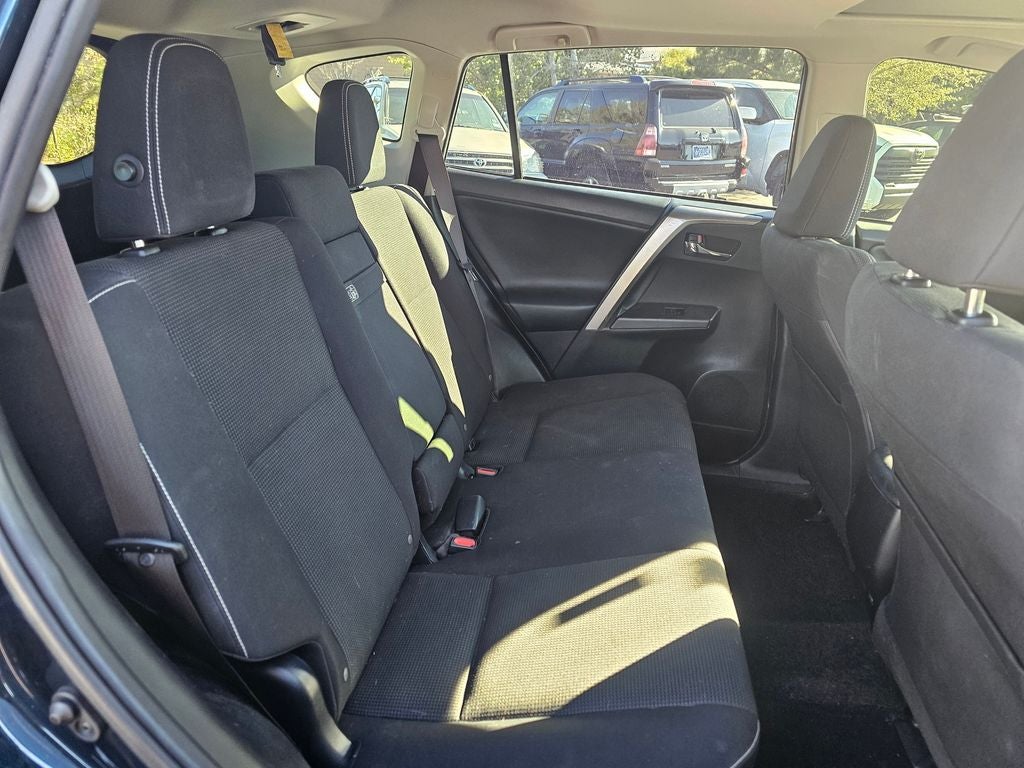 2018 Toyota RAV4 Hybrid XLE