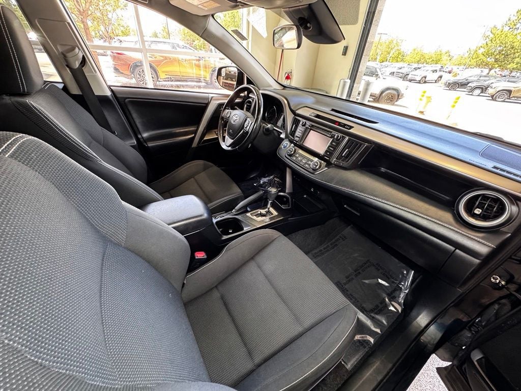 2018 Toyota RAV4 Hybrid XLE