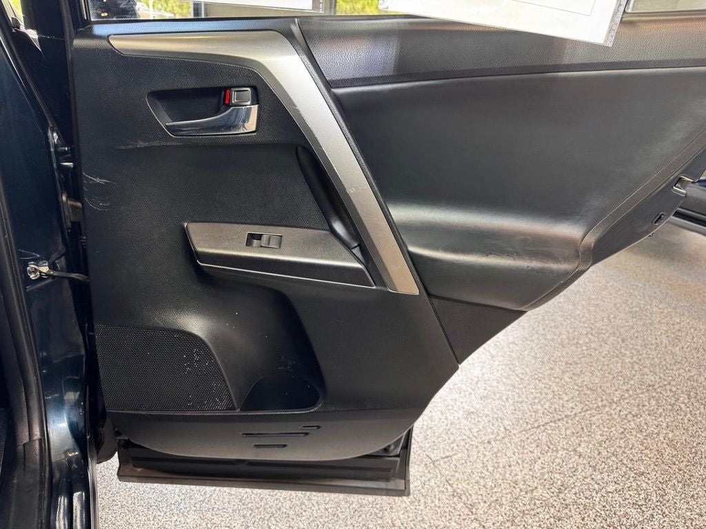 2018 Toyota RAV4 Hybrid XLE
