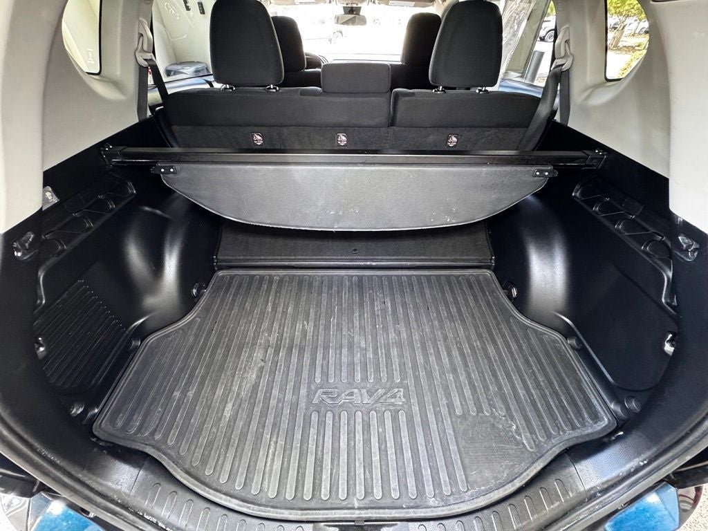 2018 Toyota RAV4 Hybrid XLE