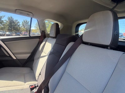 2018 Toyota RAV4 Hybrid XLE