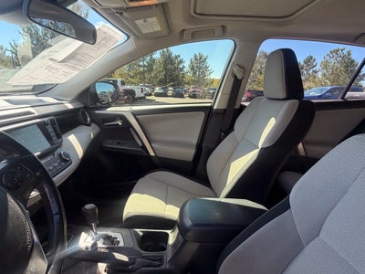 2018 Toyota RAV4 Hybrid XLE