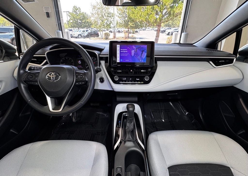 2024 Toyota Corolla Hatchback SE