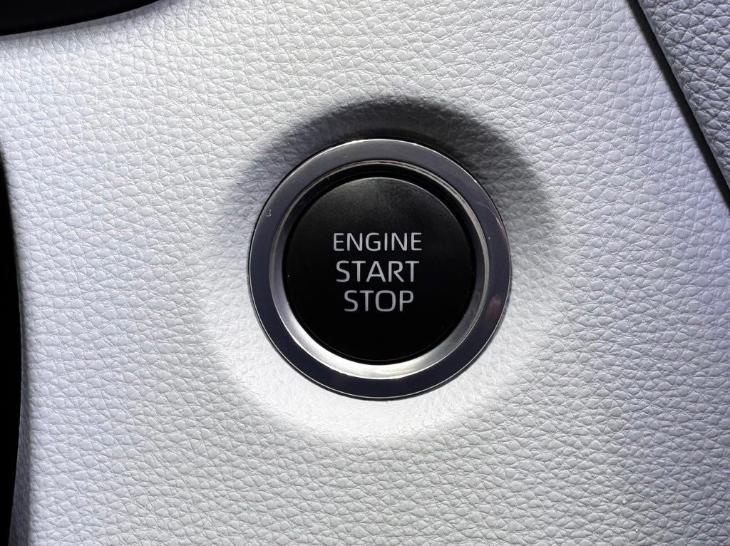 2024 Toyota Corolla Hatchback SE