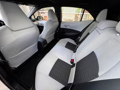 2024 Toyota Corolla Hatchback SE
