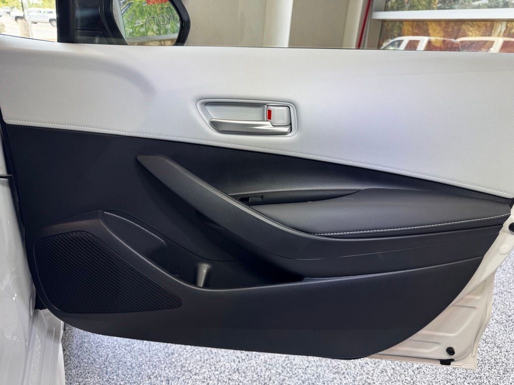 2024 Toyota Corolla Hatchback SE
