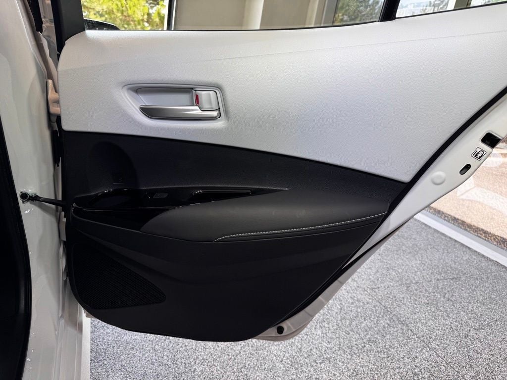 2024 Toyota Corolla Hatchback SE