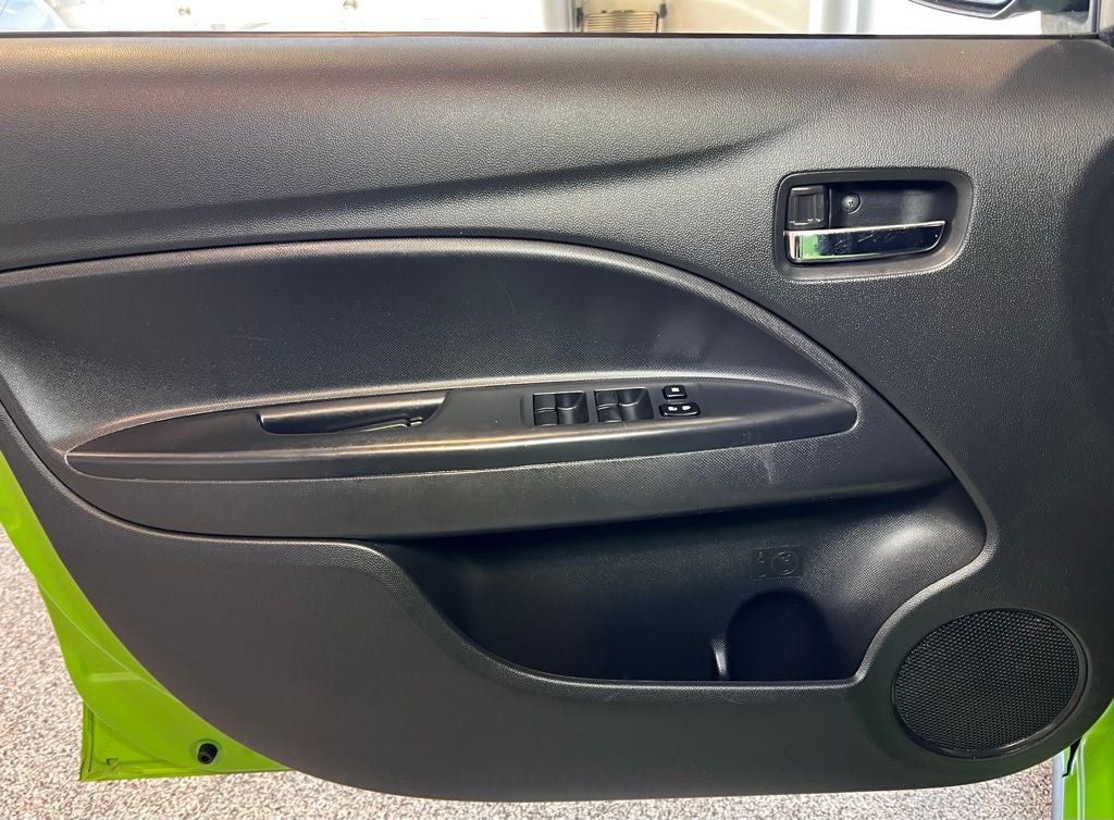 2015 Mitsubishi Mirage ES