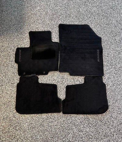 2015 Mitsubishi Mirage ES