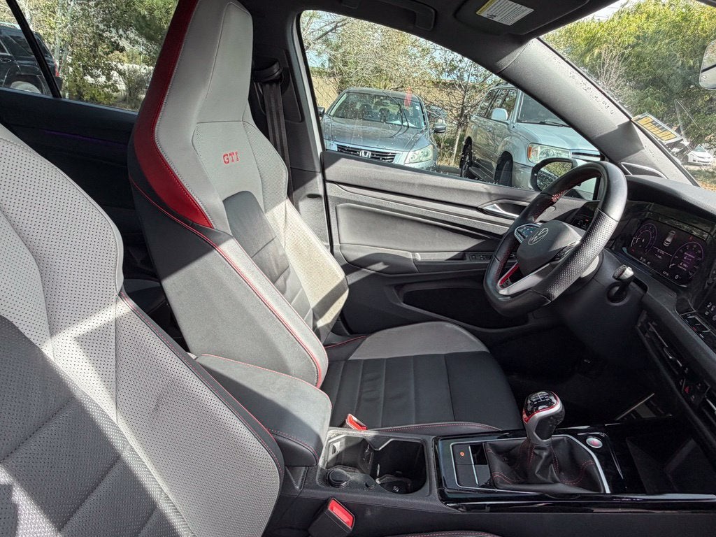 2023 Volkswagen Golf GTI 2.0T SE