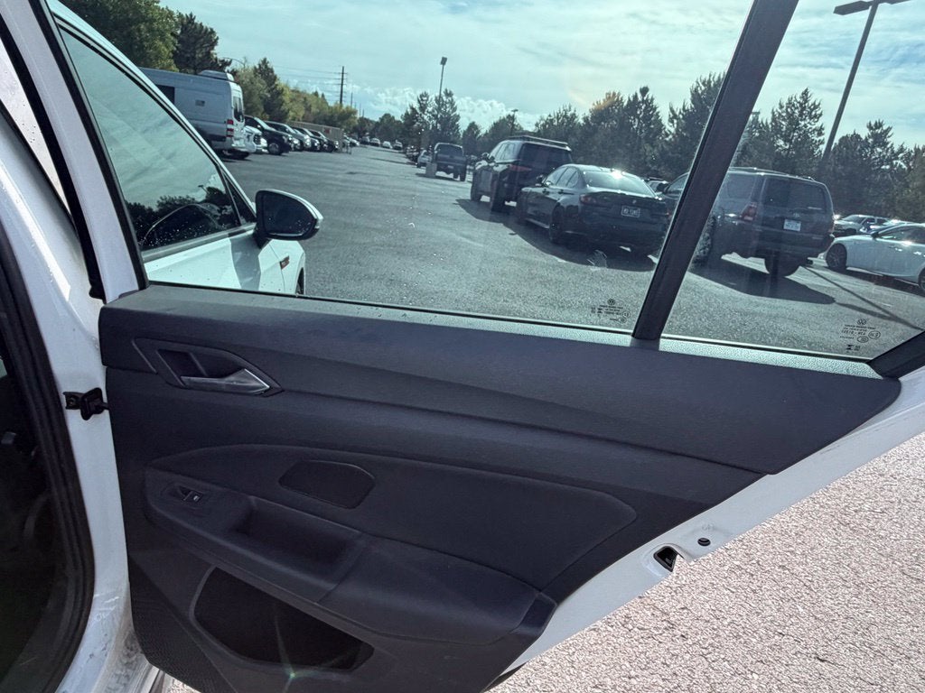 2023 Volkswagen Golf GTI 2.0T SE