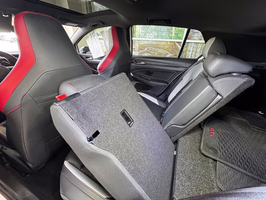 2023 Volkswagen Golf GTI 2.0T SE