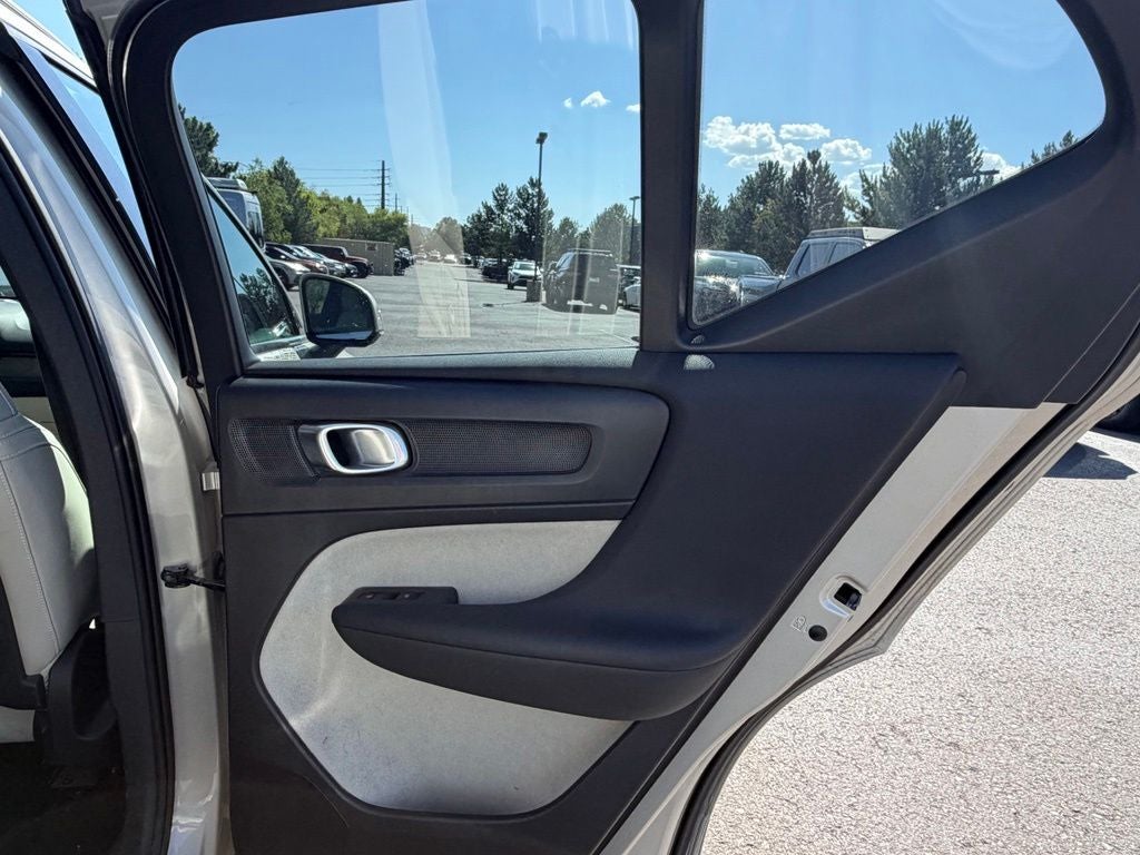 2019 Volvo XC40 T5 Inscription