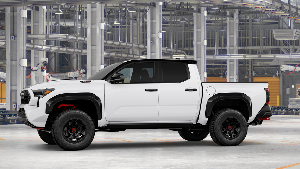 2026 Toyota Tacoma i-FORCE MAX Tacoma TRD Pro