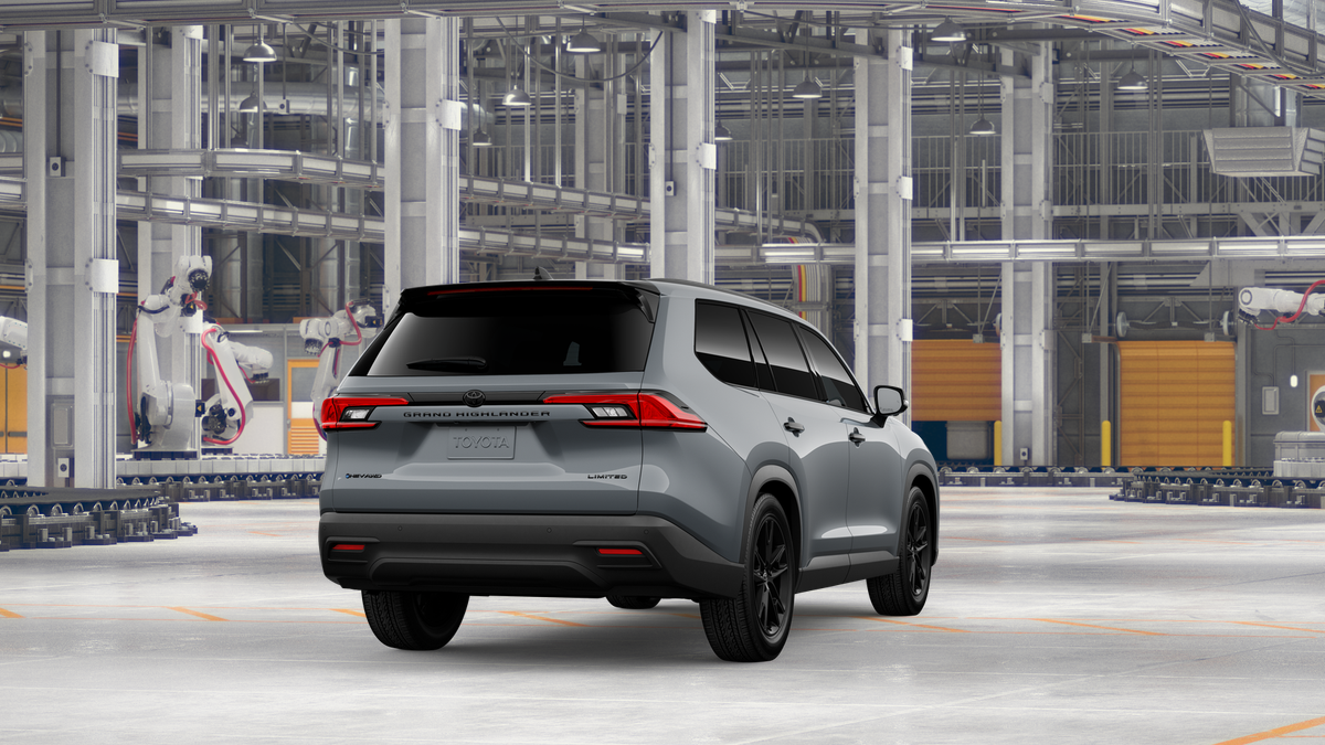 2026 Toyota Grand Highlander Hybrid Nightshade