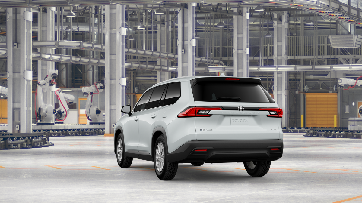 2026 Toyota Grand Highlander Hybrid XLE