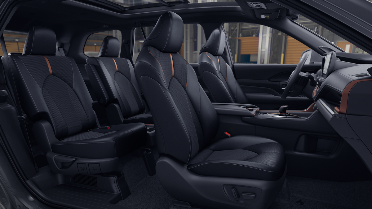 2026 Toyota Grand Highlander Hybrid MAX Platinum