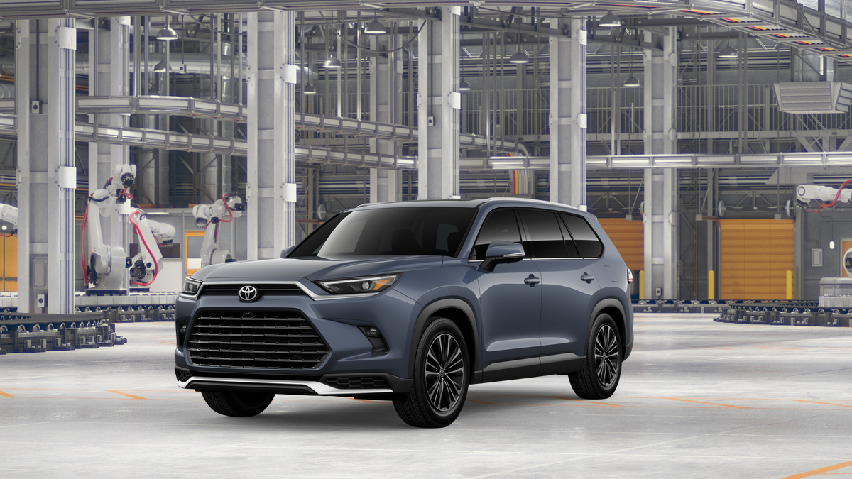 2026 Toyota Grand Highlander Hybrid MAX Platinum AWD's photo