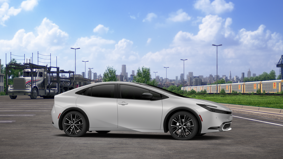 2027 Toyota Prius XLE