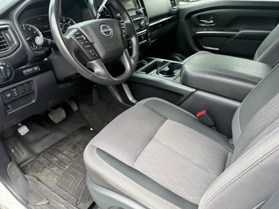 2023 Nissan Titan SV