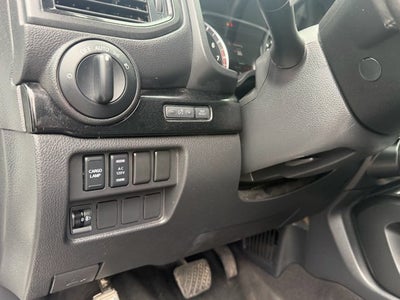 2023 Nissan Titan SV