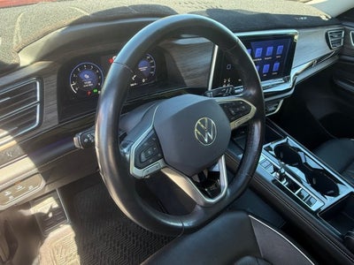2024 Volkswagen Atlas 2.0T SEL Premium R-Line