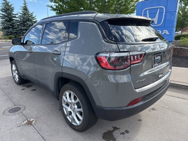 2023 Jeep Compass Latitude Lux