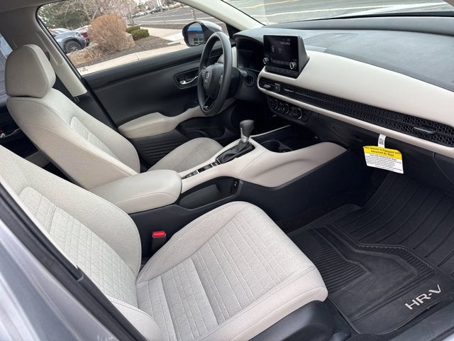 2025 Honda HR-V LX