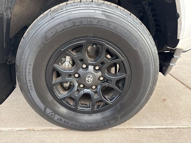 2022 Toyota Tacoma SR5