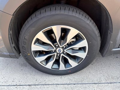2024 Subaru Outback Touring XT
