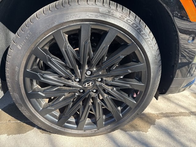 2025 Hyundai Santa Fe Calligraphy