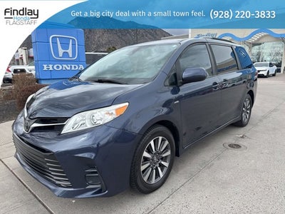2018 Toyota Sienna Base