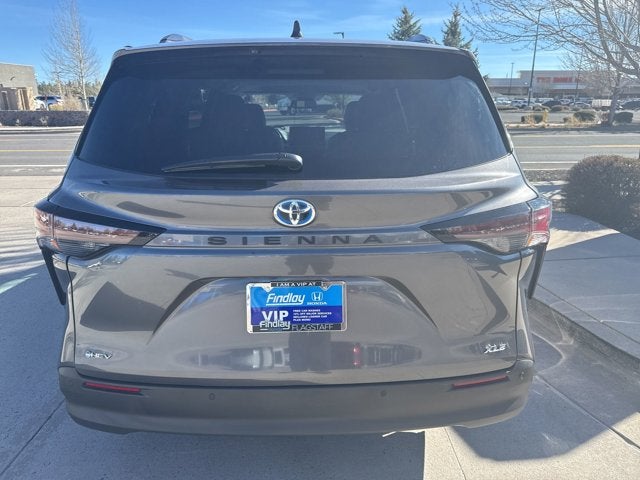 2025 Toyota Sienna XLE