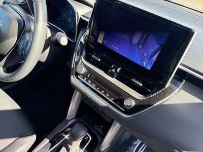 2025 Toyota Corolla Cross XLE