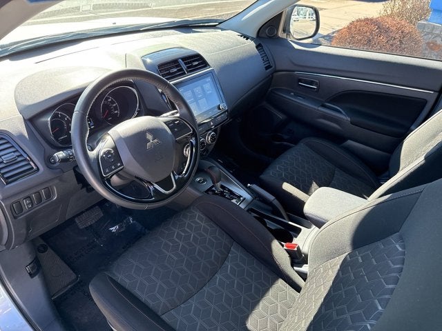 2025 Mitsubishi Outlander Sport Base