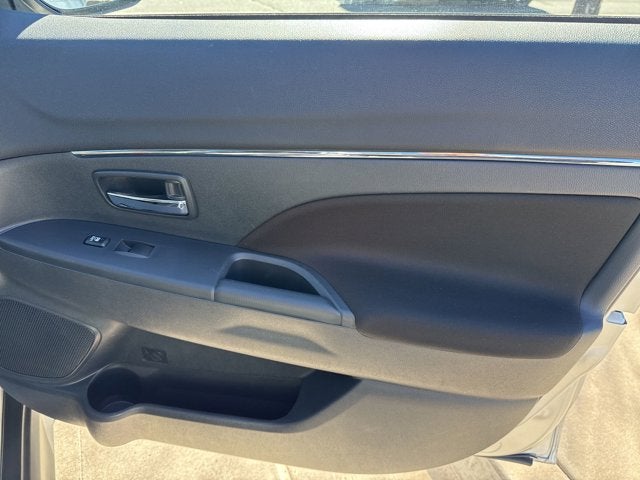 2025 Mitsubishi Outlander Sport Base