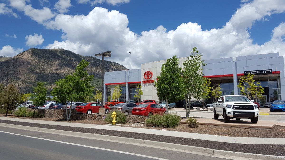 Amazing Deals on Used Cars and Sedans – Shop Now!